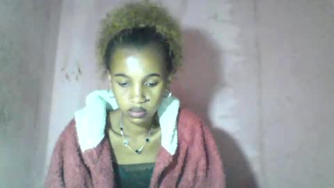 Snapshot of claudiannah chatting on June 19, 5:06 pm claudianne online show from June 19, 5:06 pm
