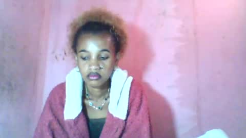 Snapshot of claudiannah chatting on June 20, 5:10 am claudianne online show from June 20, 5:10 am