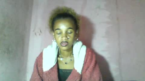 Snapshot of claudiannah chatting on June 21, 5:37 pm claudianne online show from June 21, 5:37 pm
