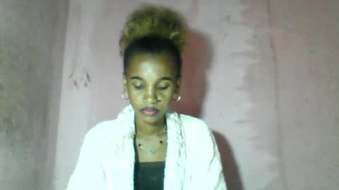 Snapshot of claudiannah chatting on June 24, 7:13 pm claudianne online show from June 24, 7:13 pm