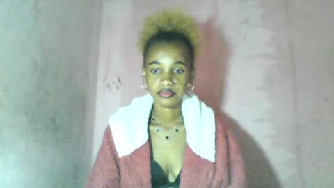 Snapshot of claudiannah chatting on June 29, 7:14 am claudianne online show from June 29, 7:14 am