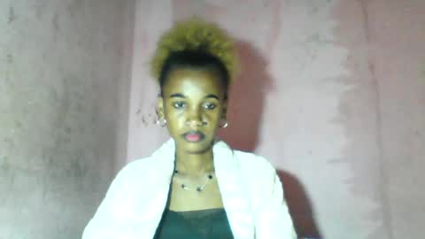 Snapshot of claudiannah chatting on July 3, 6:25 pm claudianne online show from July 3, 6:25 pm