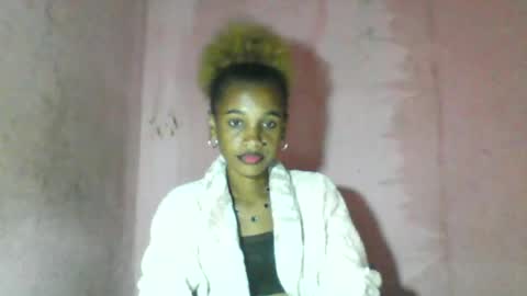 Snapshot of claudiannah chatting on July 5, 4:47 pm claudianne online show from July 5, 4:47 pm