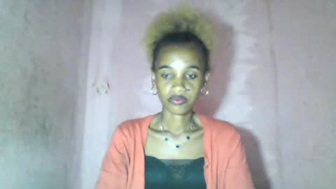 Snapshot of claudiannah chatting on July 19, 4:44 pm claudianne online show from July 19, 4:44 pm