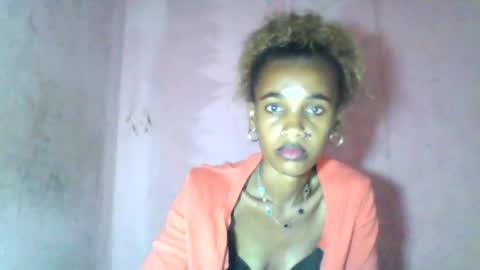 Snapshot of claudiannah chatting on July 28, 4:39 pm claudianne online show from July 28, 4:39 pm