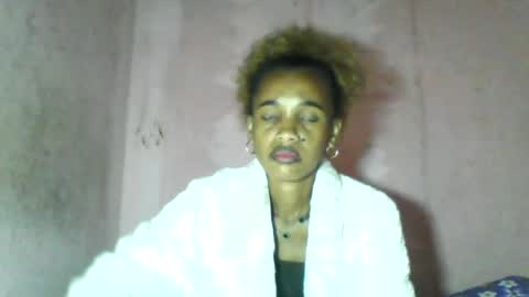 Snapshot of claudiannah chatting on July 30, 5:45 pm claudianne online show from July 30, 5:45 pm