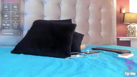 Anastasia Owen online show from October 28, 9:50 pm