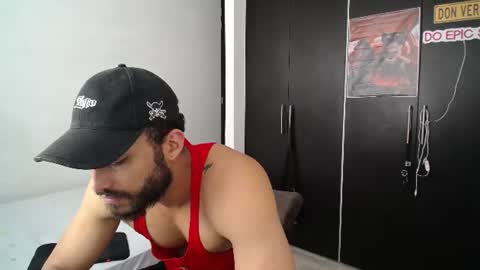 Snapshot of claybrown_ chatting on July 17, 6:13 pm Clay online show from July 17, 6:13 pm
