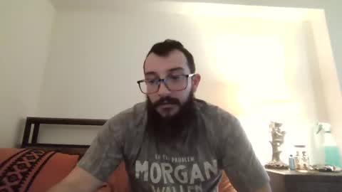 Snapshot of claycallahan chatting on April 28, 8:36 pm Clay Callahan online show from April 28, 8:36 pm