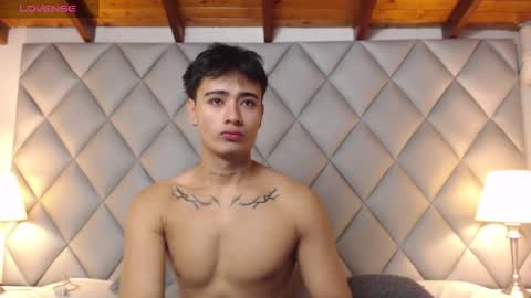 clement_reyes online show from September 22, 12:07 pm