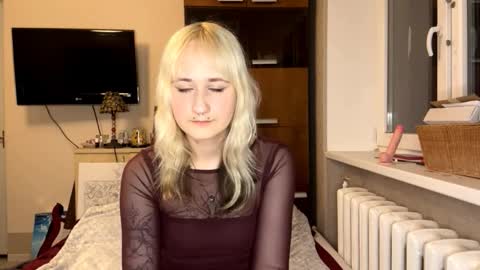 Jenny online show from November 1, 6:32 pm