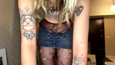 Jenny online show from November 29, 8:23 pm