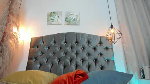 cleo online show from October 27, 3:10 am