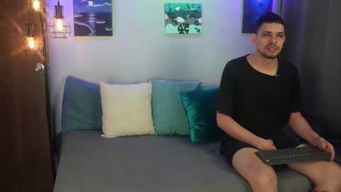 Girl Juliana and Federico online show from March 15, 5:02 am