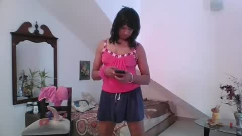 Snapshot of cleopatra71 chatting on June 20, 3:20 am Cleopatra online show from June 20, 3:20 am