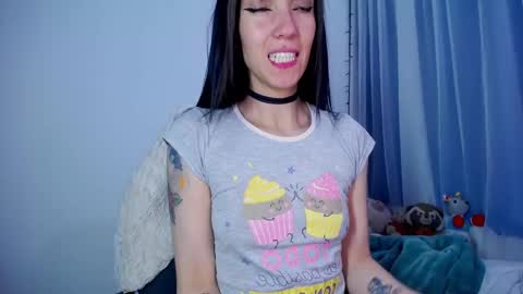  Nicol  online show from January 17, 2:38 am