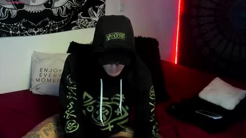 cleo y maikol online show from November 10, 2:10 am