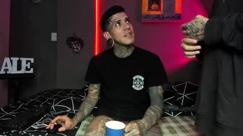 cleo y maikol online show from March 4, 3:01 am