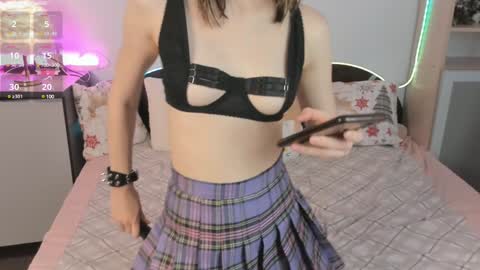 Snapshot of cleotwilight chatting on January 8, 9:00 am Cleo online show from January 8, 9:00 am