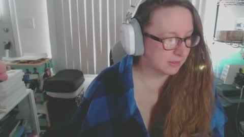 Snapshot of climaxfairy chatting on February 12, 3:49 pm Kate online show from February 12, 3:49 pm