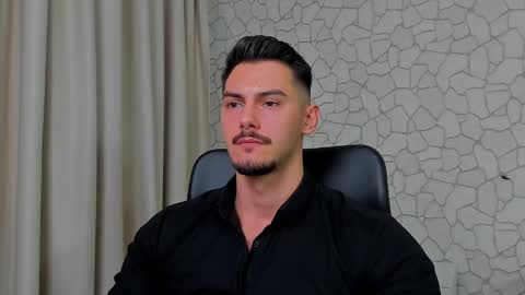 Snapshot of clintmasterss chatting on January 27, 5:47 am ClintMasterss online show from January 27, 5:47 am