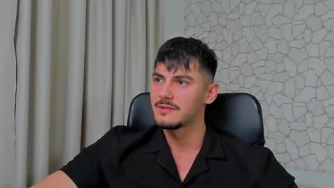 Snapshot of clintmasterss chatting on January 29, 3:04 pm ClintMasterss online show from January 29, 3:04 pm