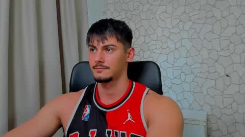 Snapshot of clintmasterss chatting on February 13, 12:54 pm ClintMasterss online show from February 13, 12:54 pm