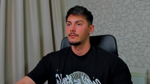 Snapshot of clintmasterss chatting on February 14, 3:15 pm ClintMasterss online show from February 14, 3:15 pm