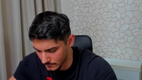 Snapshot of clintmasterss chatting on February 17, 9:35 am ClintMasterss online show from February 17, 9:35 am