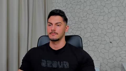 Snapshot of clintmasterss chatting on February 21, 6:07 am ClintMasterss online show from February 21, 6:07 am