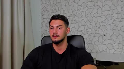 Snapshot of clintmasterss chatting on November 17, 5:46 am ClintMasterss online show from November 17, 5:46 am