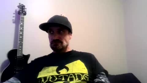 Snapshot of clintwood12 chatting on January 16, 6:46 am chad online show from January 16, 6:46 am