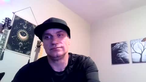 Snapshot of clintwood12 chatting on January 21, 9:03 am chad online show from January 21, 9:03 am