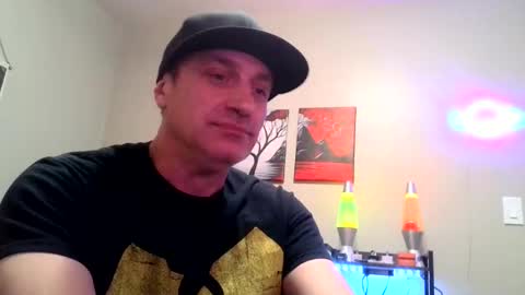 Snapshot of clintwood12 chatting on January 23, 9:18 am chad online show from January 23, 9:18 am