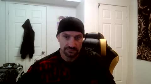 Snapshot of clintwood12 chatting on September 16, 5:19 am chad online show from September 16, 5:19 am