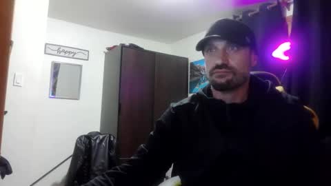 Snapshot of clintwood12 chatting on November 3, 3:08 am chad online show from November 3, 3:08 am