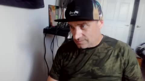 Snapshot of clintwood12 chatting on June 12, 4:50 pm chad online show from June 12, 4:50 pm