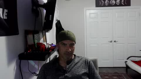 Snapshot of clintwood12 chatting on June 15, 3:09 am chad online show from June 15, 3:09 am