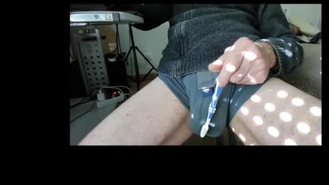 Snapshot of clitvulvanus chatting on November 5, 11:32 am clitvulvanus online show from November 5, 11:32 am