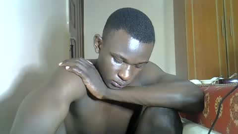 clive_damian online show from July 21, 1:19 am