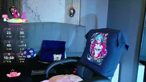 Snapshot of cloe16_ chatting on June 25, 5:12 am Cloe online show from June 25, 5:12 am