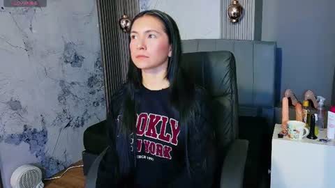 Snapshot of cloe16_ chatting on July 9, 3:10 am Cloe online show from July 9, 3:10 am