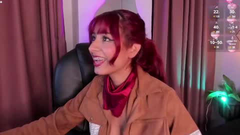 Snapshot of cloe__hills chatting on March 6, 9:09 pm Cloe online show from March 6, 9:09 pm