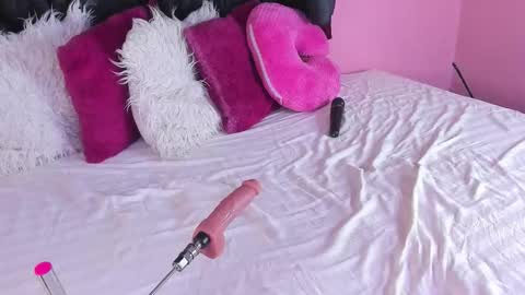 Cloe Bridgee online show from February 7, 3:21 am