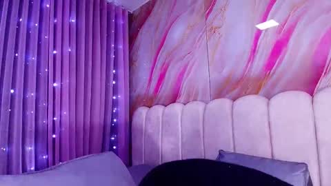 Cloe  Stanfort online show from February 16, 7:10 pm