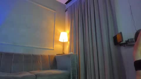 cloedurant online show from September 18, 8:44 pm