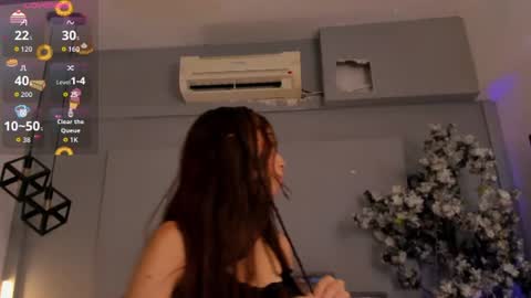 Snapshot of cloedurant chatting on July 19, 7:50 pm cloedurant online show from July 19, 7:50 pm