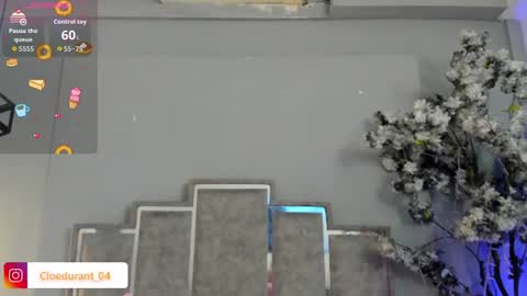 Snapshot of cloedurant chatting on July 22, 8:00 pm cloedurant online show from July 22, 8:00 pm