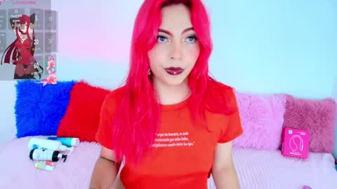 Snapshot of cloee_lovee chatting on May 14, 8:59 pm cloee lovee online show from May 14, 8:59 pm