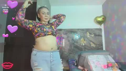 Snapshot of cloee_rabbyt chatting on February 11, 11:32 am CLOE online show from February 11, 11:32 am